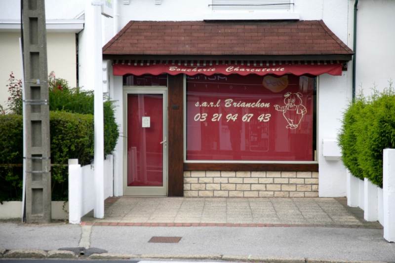 boutique-LA CRAU-min_france_frankreich_commerce_frankrijk_francia_delicatessen_butchery_charcuterie-424328
